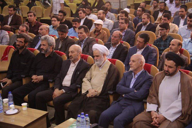 اصفهان رتبه اول فعالیتهای قرانی را در میان دانشگاه های علمی کاربردی کشور کسب کرد