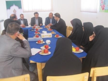 برگزاری نشست دانشجویان نخبه شاهد و ایثارگر در مرکز آران و بیدگل