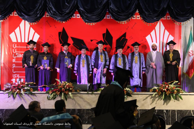 گزارش تصویری  جشن دانش آموختگان(۱)