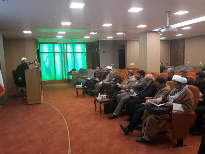 برگزاری کارگاه آموزشی ضیافت عرفان ویژه مدرسین معارف