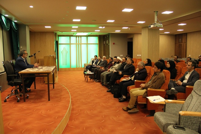 در نشست هم اندیشی کارشناسان فرهنگی دانشجویی مطرح شد: باید برای جوانان برنامه های فرهنگی داشته باشیم که دشمنان برای آنها برنامه تدوین نکنند