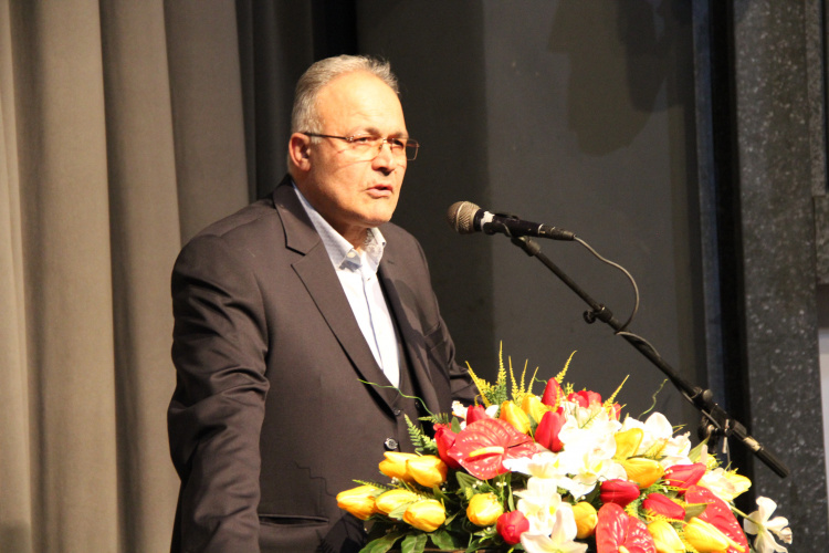 معاون هماهنگی امور اقتصادی استانداری اصفهان : کمبود نیروهای مهارتی و متخصص مورد نیاز استان چالش بزرگ است