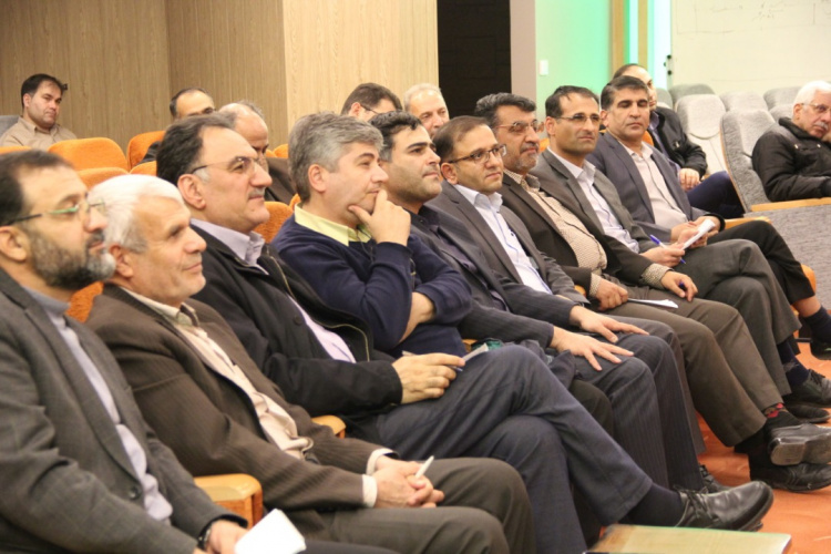 گزارش تصویری سیزدهمین مجمع عمومی روسای مراکز علمی کاربردی استان اصفهان