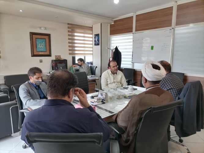 در دیدار با نماینده مردم اصفهان در مجلس شورای اسلامی مطرح شد: لزوم توجه دولت به مراکز آموزش علمی کاربردی به عنوان نهادهای خدمت کننده به جامعه