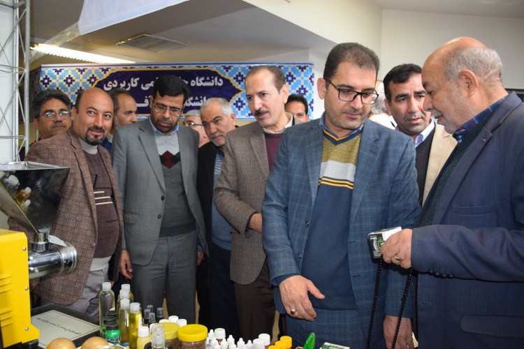 دومین نمایشگاه مهارت تلاش و تولید در مرکز هرند برگزار شد