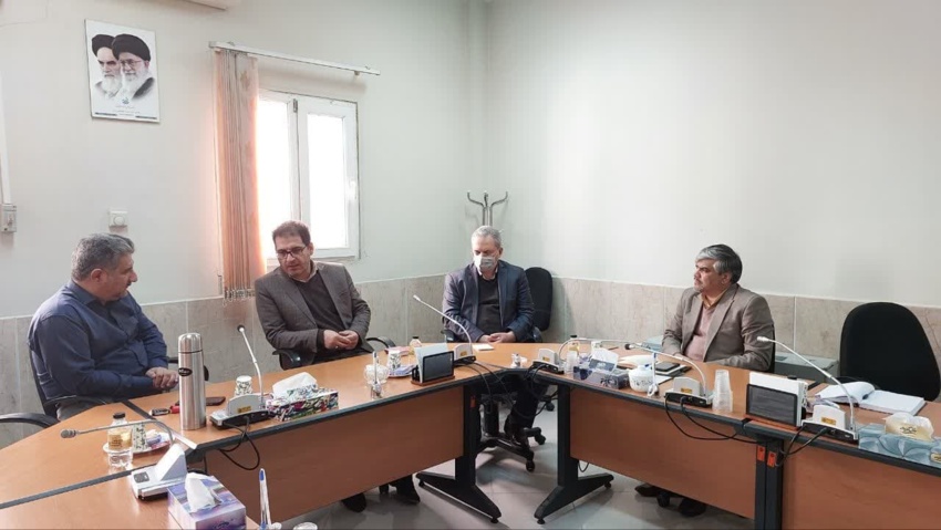 در دیدار با مدیر مرکز آموزش های الکترونیکی، آزاد و خدمات تخصصی دانشگاه اصفهان مطرح شد:همکاری دانشگاه جامع علمی کاربردی و دانشگاه اصفهان در برگزاری دوره های مهارتی